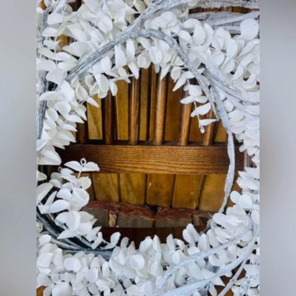 *Winter White Sparkle Eucalyptus Wreath